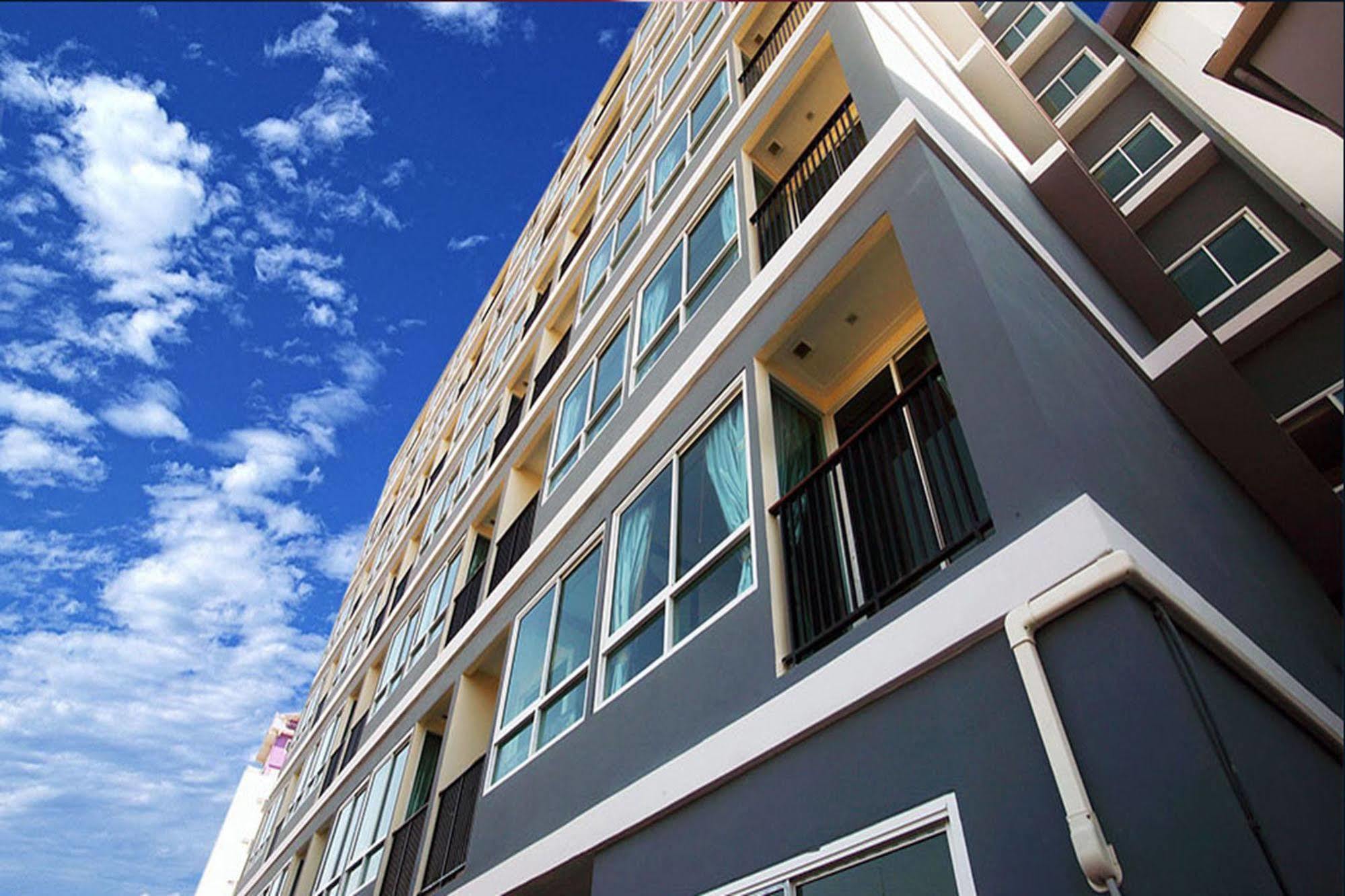 247 Boutique Hotel Pattaya Eksteriør bilde